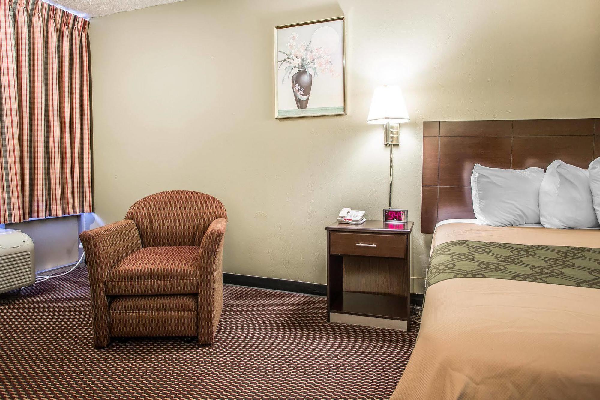Econo Lodge Near Missouri University Of Science And Technology ローラ エクステリア 写真