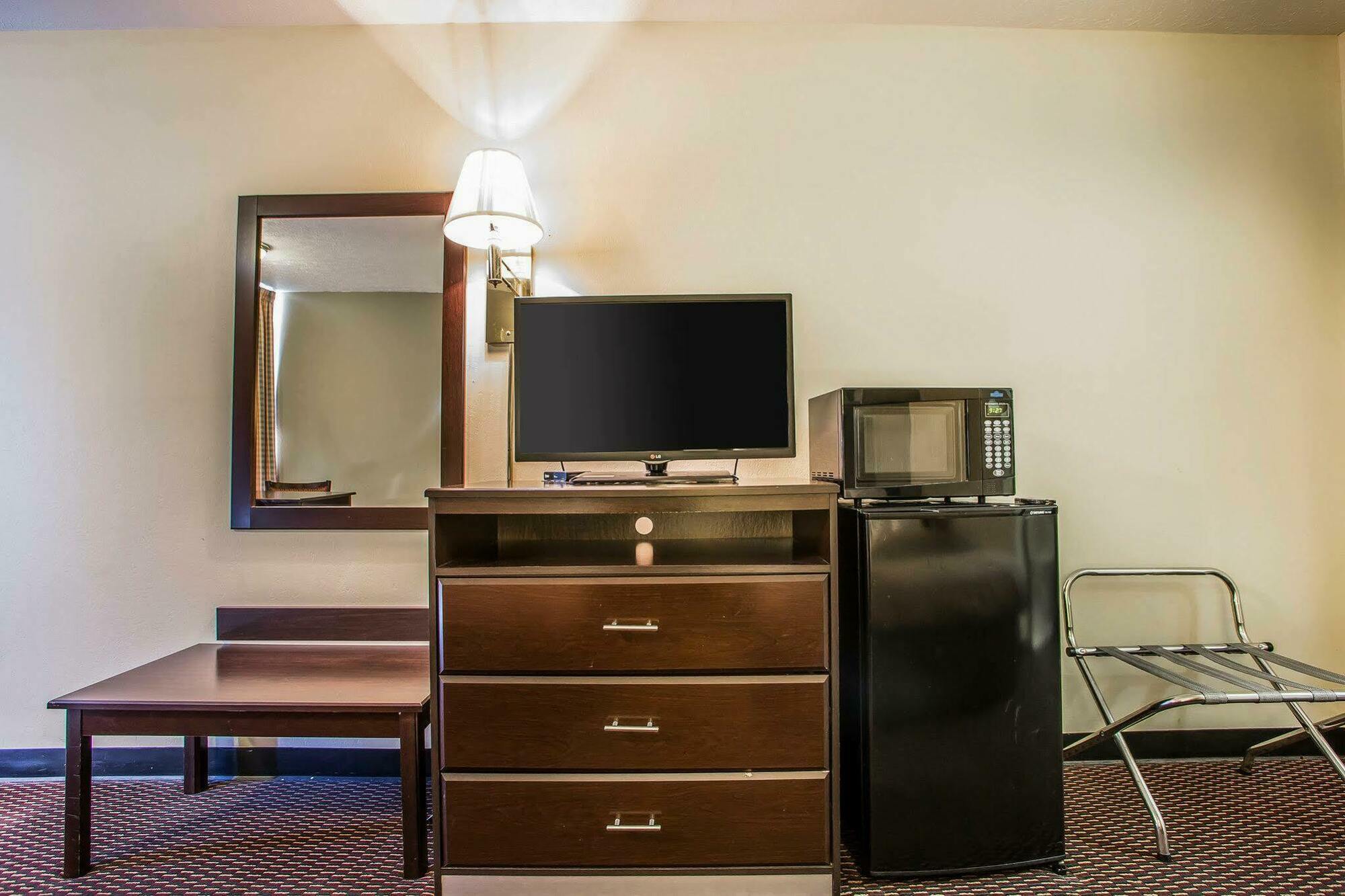 Econo Lodge Near Missouri University Of Science And Technology ローラ エクステリア 写真